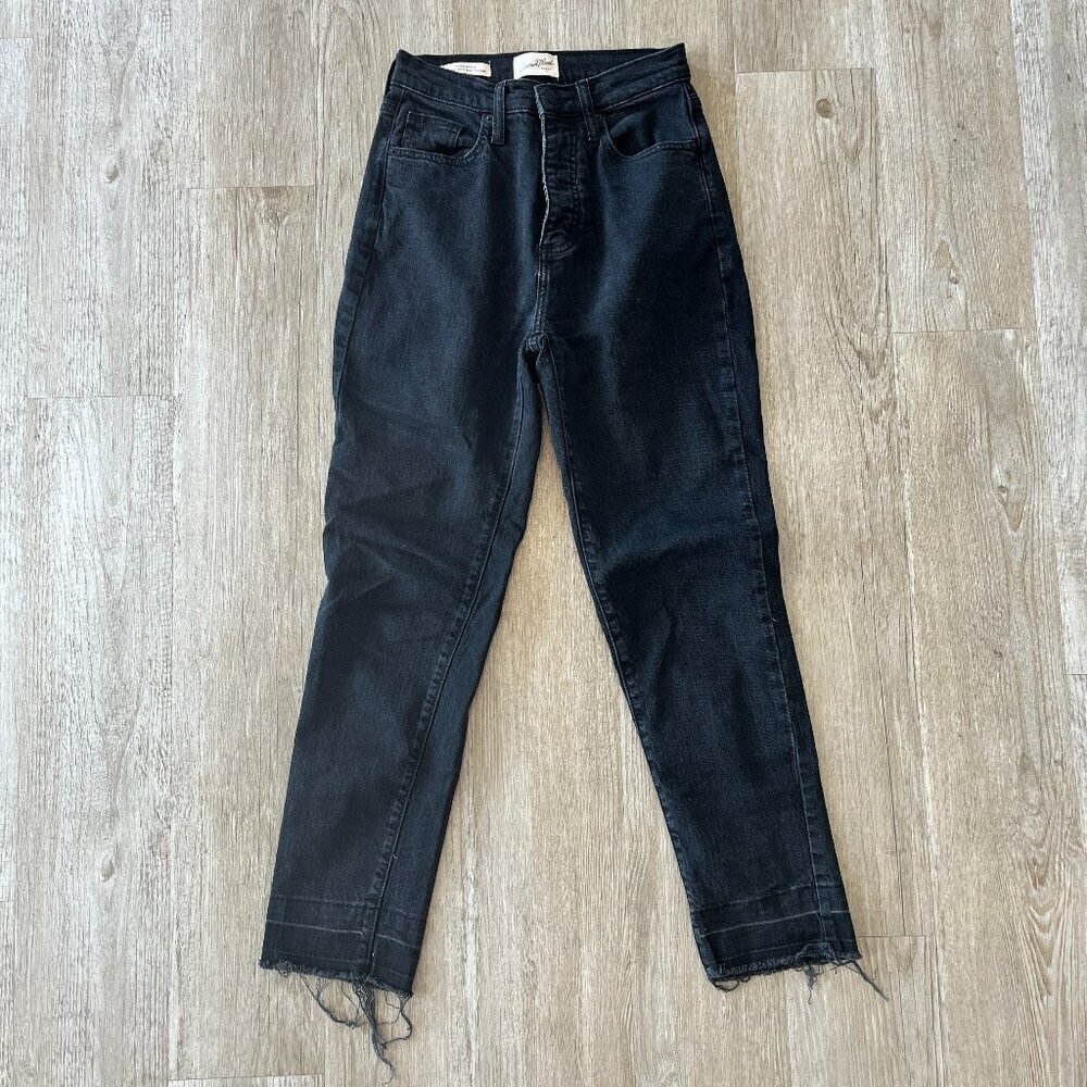 Womens Universal Thread Black High Rise 90s Slim Jeans - 2R
